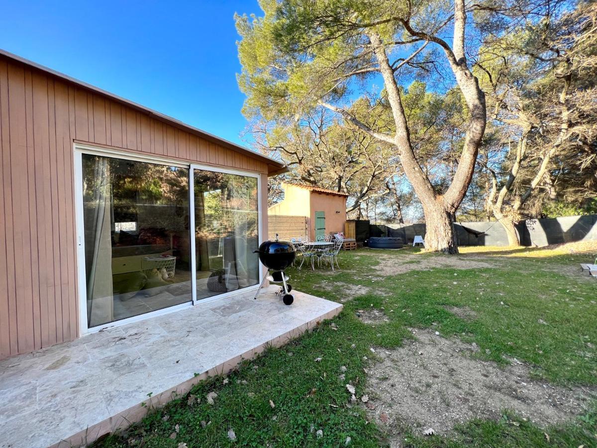 Maison Provencale Au Calme De La Campagne Avec Jacuzzi Aix-en-Provence Exterior foto