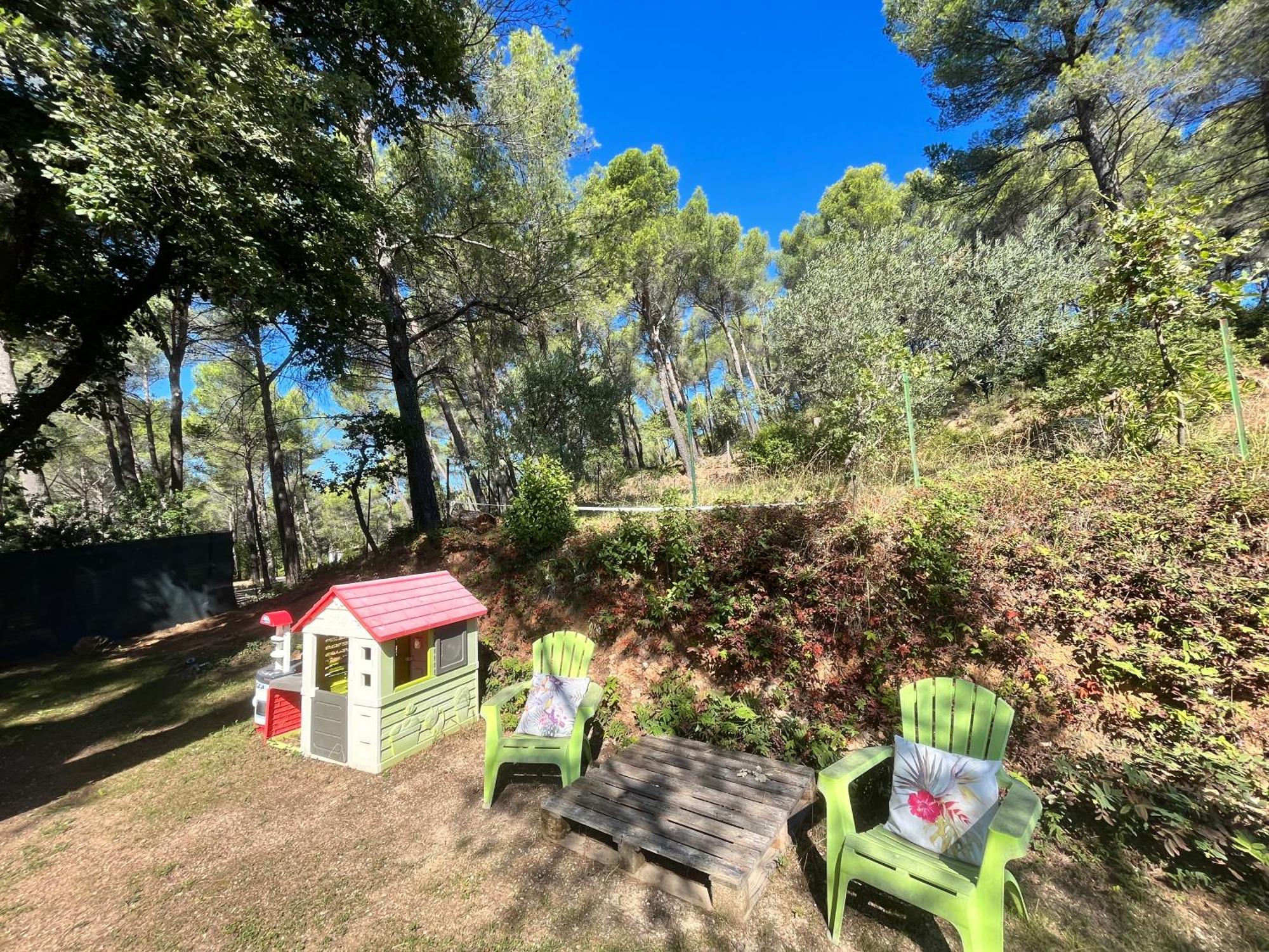 Maison Provencale Au Calme De La Campagne Avec Jacuzzi Aix-en-Provence Exterior foto