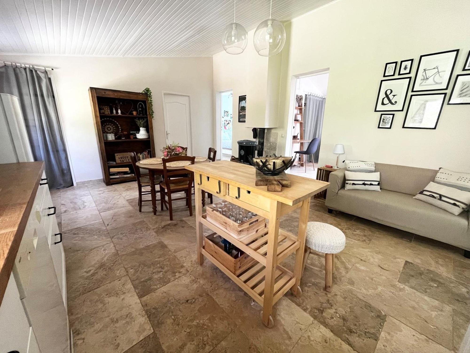 Maison Provencale Au Calme De La Campagne Avec Jacuzzi Aix-en-Provence Exterior foto
